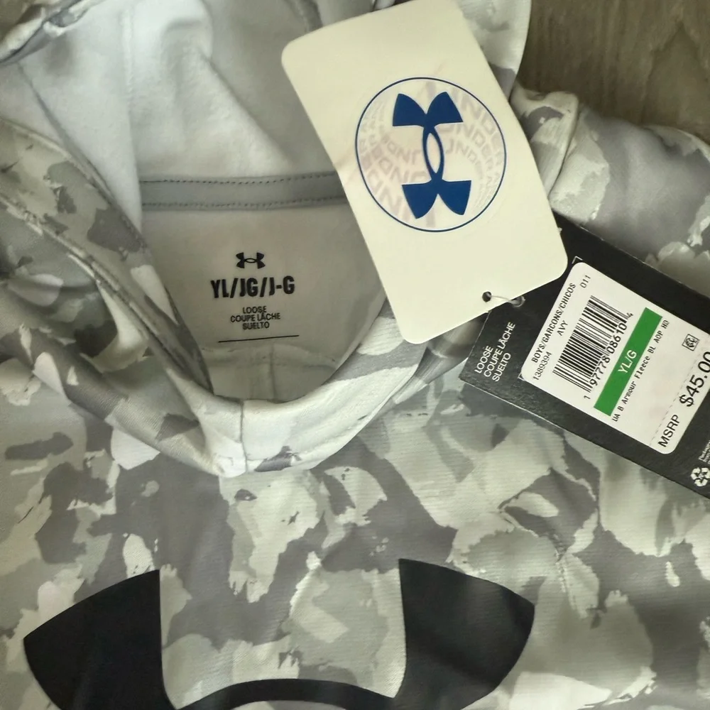 Boys Under Armour White and Gray Camo Hoodie Large - Picture 2 of 4